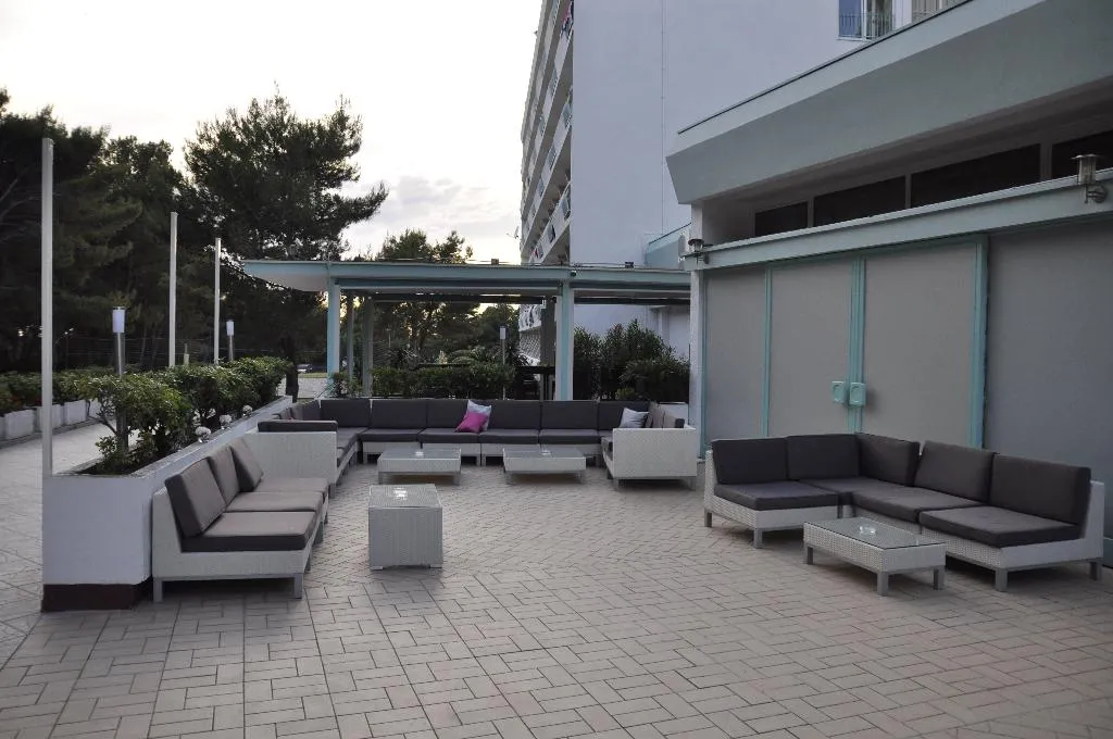 Terrace, Hotel Pula, Istria