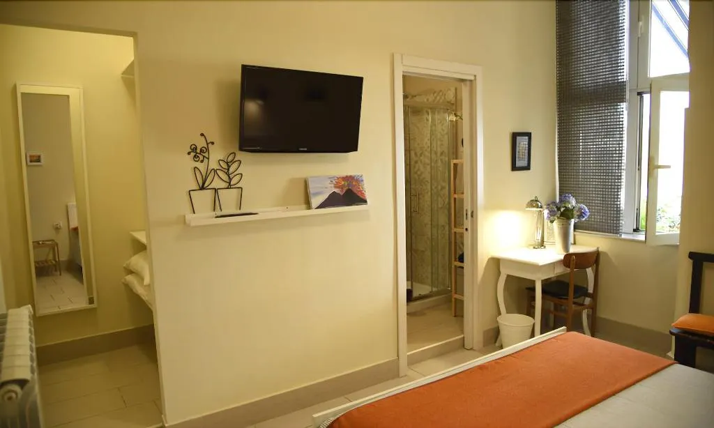 Room, Cerasella B&B, Naples