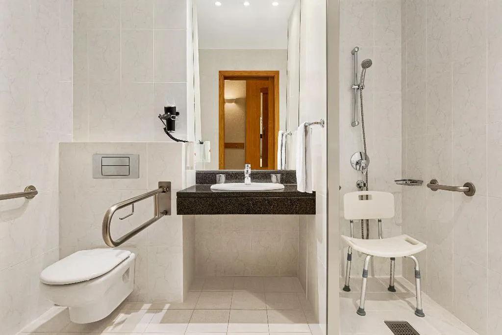 TWIN Accessible Room, Ramada by Wyndham Madrid Tres Cantos, Madrid