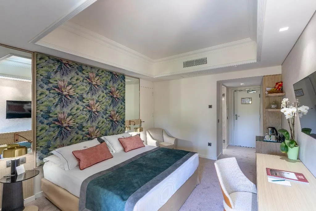 Double or Twin DELUXE PREMIUM Room, Rodos Park Hotel, Rhodes