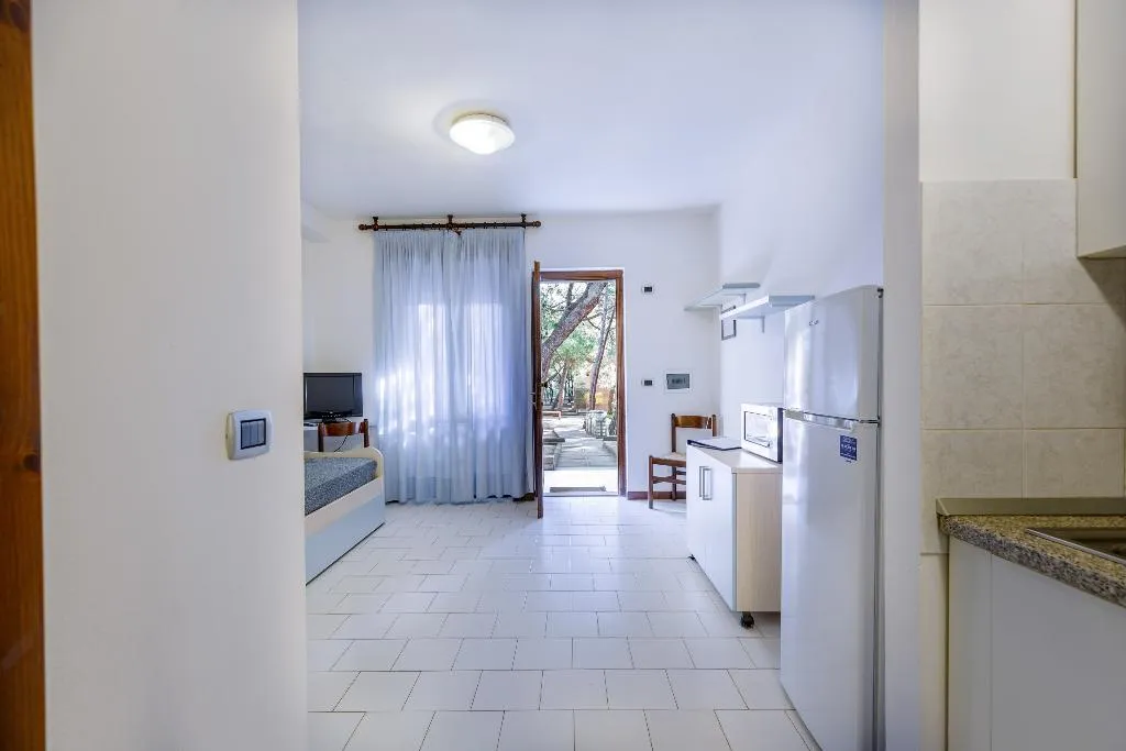 APARTMENT ONE BED Room, Club Hotel Residence Baiaverde, Alghero