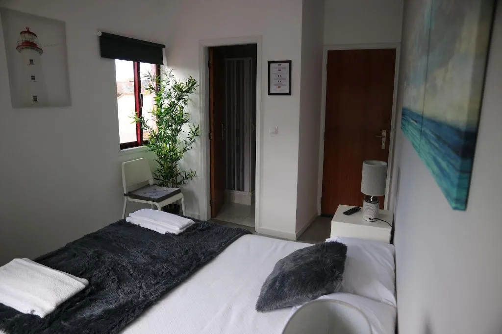 Room, Residencial Triunfo, Porto