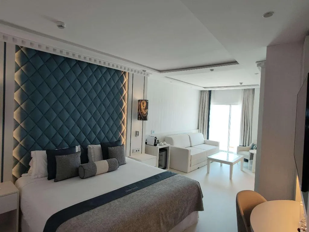 Room, Santos Nixe Palace, Majorca
