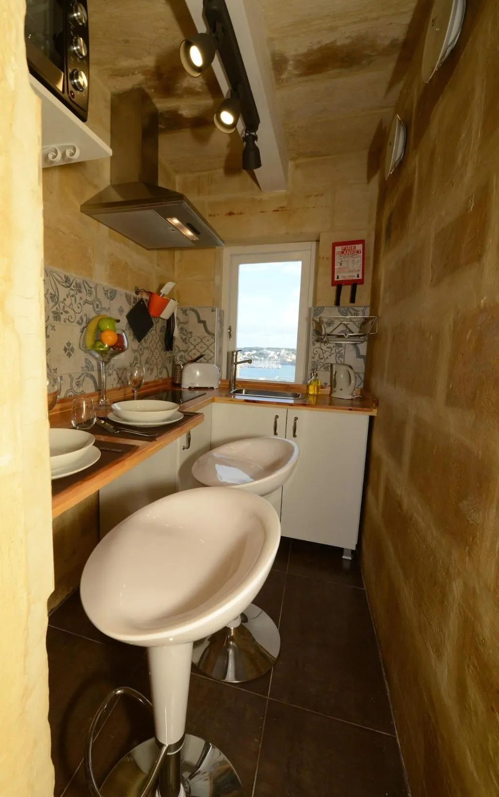 Room, Paulos Valletta, Malta