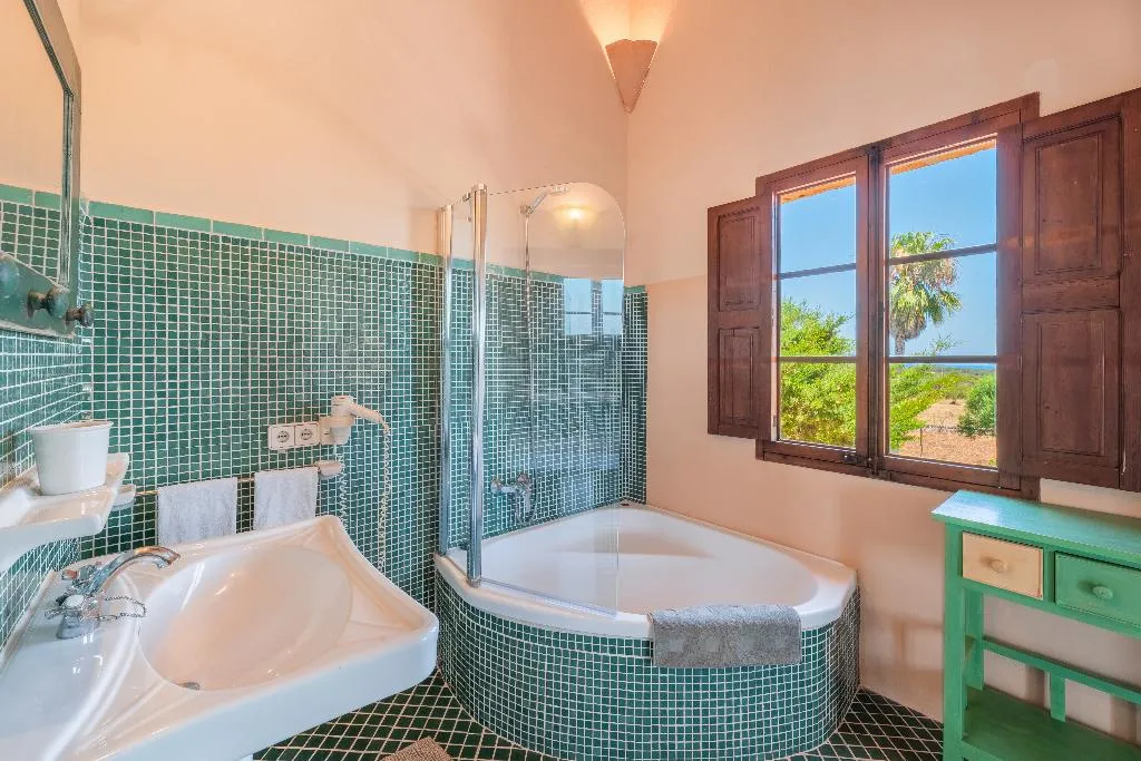 Double or Twin STANDARD Room, Finca s'Antigor, Majorca