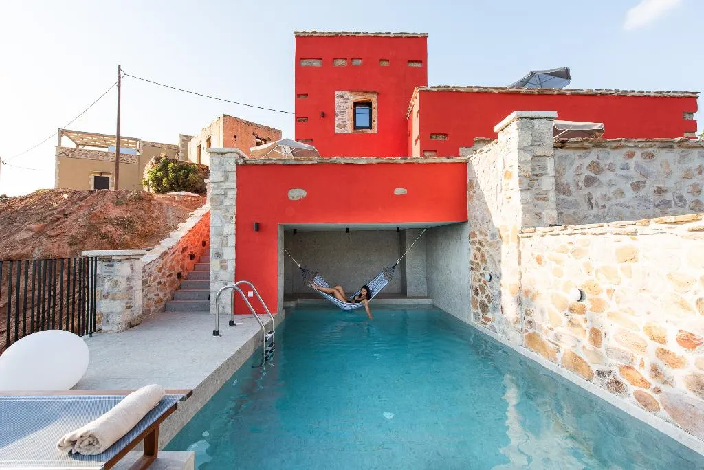 SUITE WITH PRIVATE POOL Room, Lameriana Secret Village, Crete