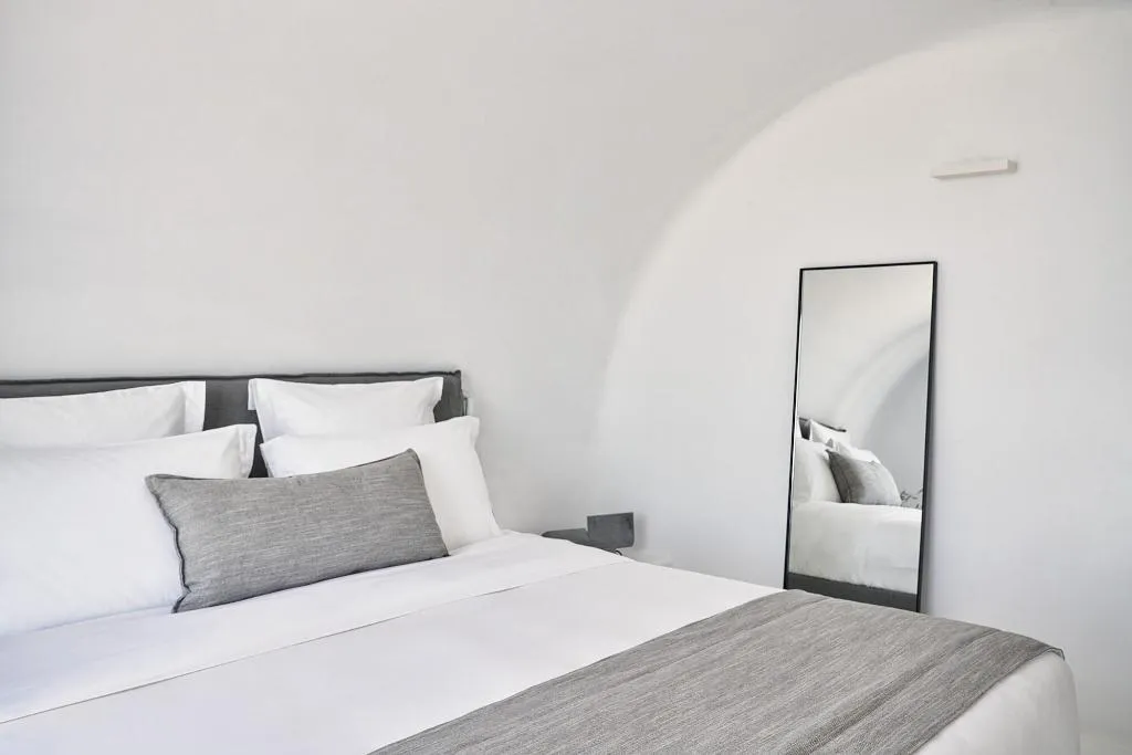Room, Pantheon Villas, Santorini