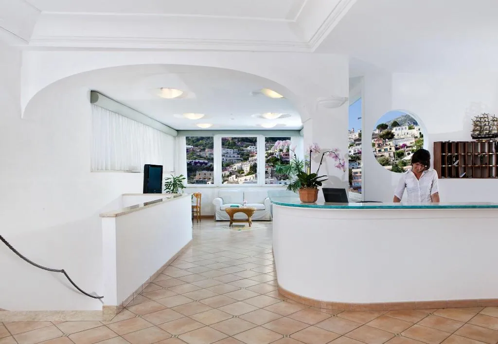 Lobby, Hotel Vittoria Positano, Naples