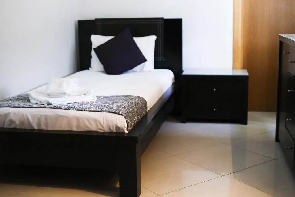 APARTMENT PARTIAL OCEAN VIEW TWO BEDROOMS Room, Pebbles Boutique Aparthotel, Malta