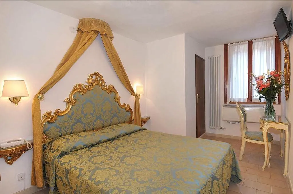 Room, Hotel Al Vagon, Venice
