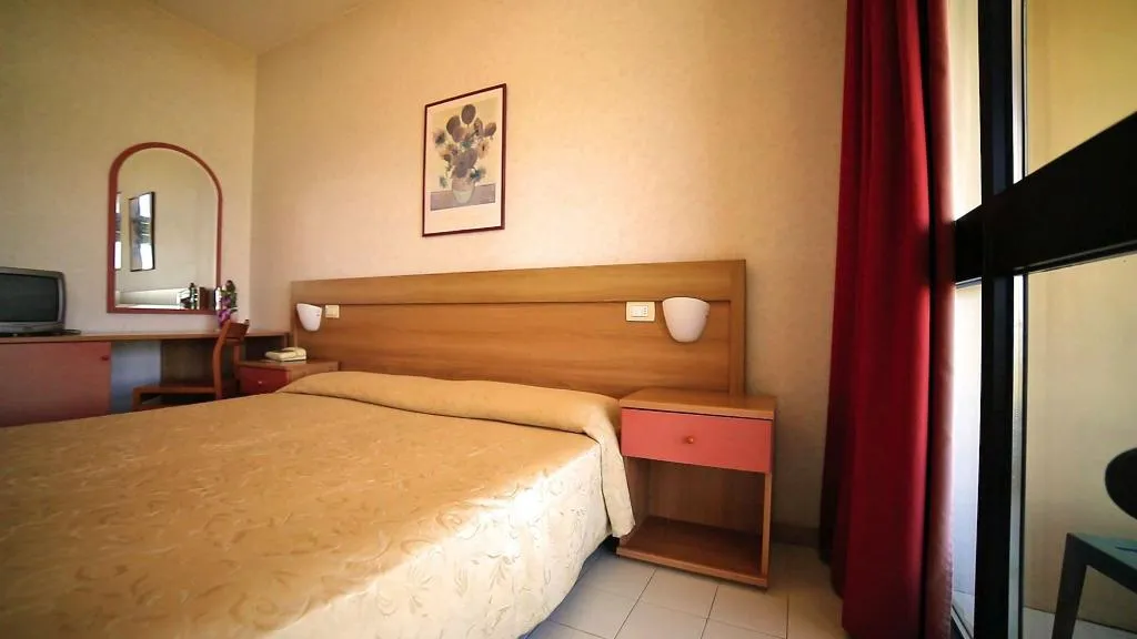 SINGLE STANDARD Room, Villaggio Dei Pini, Cagliari