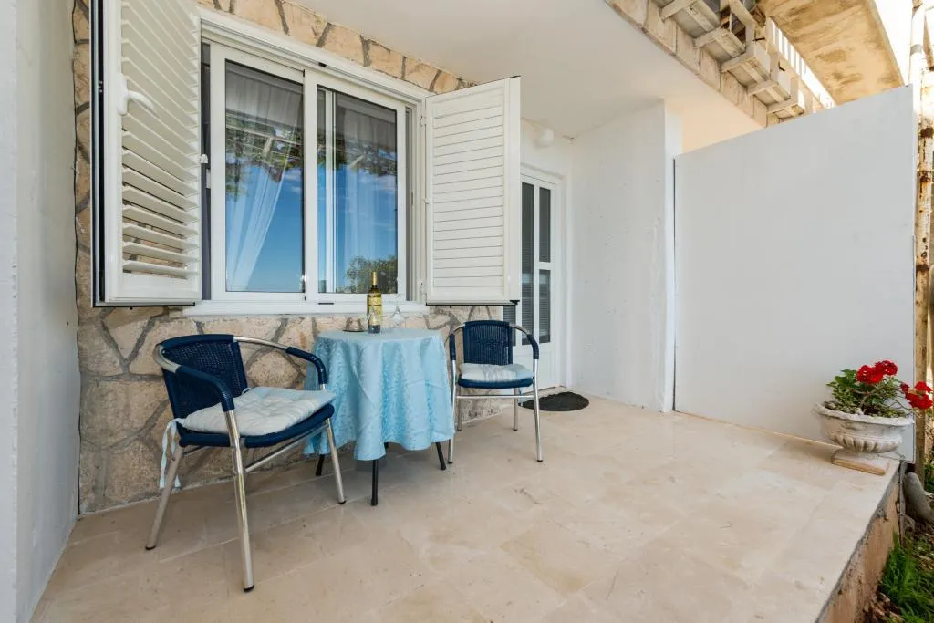 STUDIO SEA VIEW WITH TERRACE Room, Guesthouse Home Sweet Home, Dubrovnik