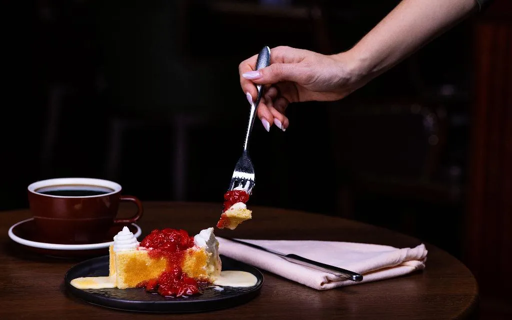 Restaurant, Crowne Plaza Jumeirah, Dubai