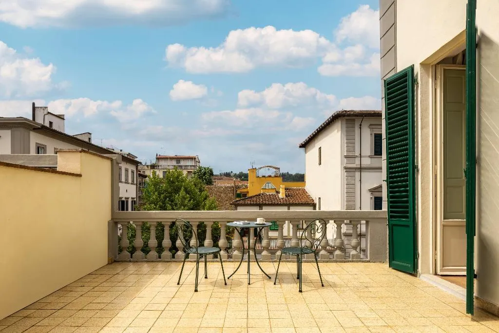 Double or Twin DELUXE Room, Anglo American Hotel Florence, Curio Collection, Florence