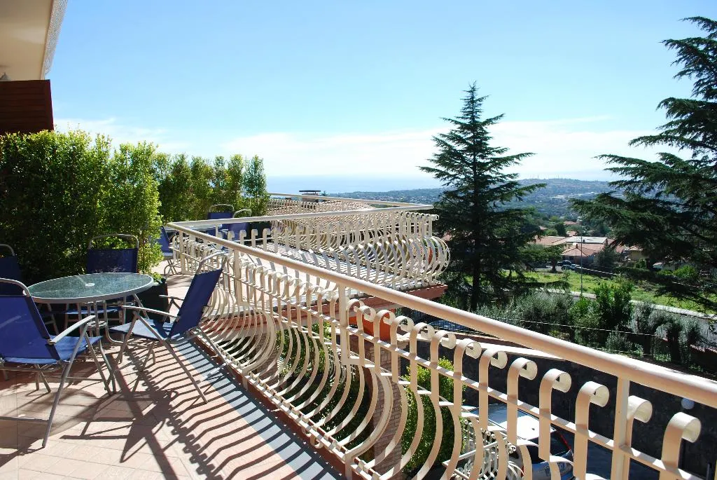 Terrace, Etna Royal View, Catania