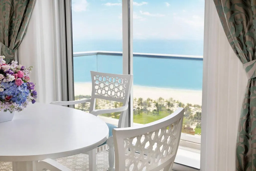 Room, Habtoor Grand Resort, Autograph Collection, Dubai