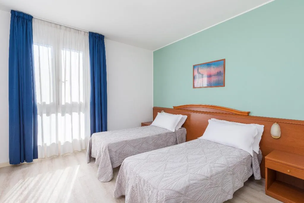 TWIN STANDARD Room, Palladio, Venice