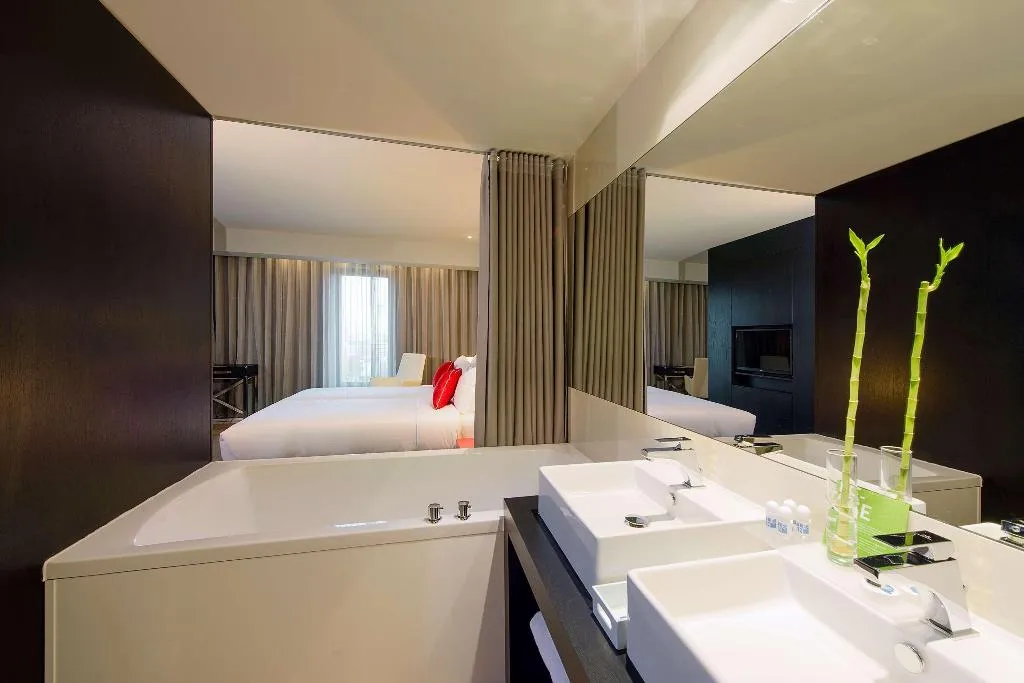 SUITE STANDARD Room, Melia Lisboa Aeroporto, Lisbon