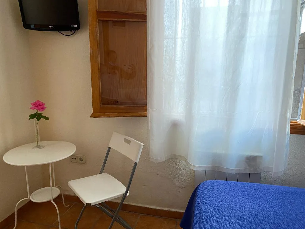 SINGLE STANDARD Room, Moscatel Hostal, Costa Del Sol