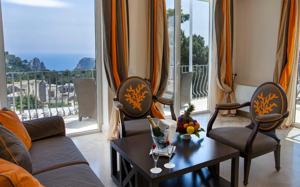 JUNIOR SUITE SEA VIEW Room, La Residenza, Naples