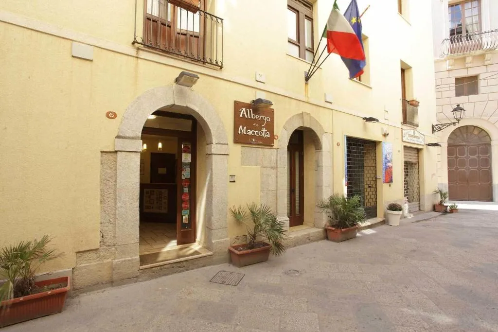 General view, Albergo Maccotta, Palermo