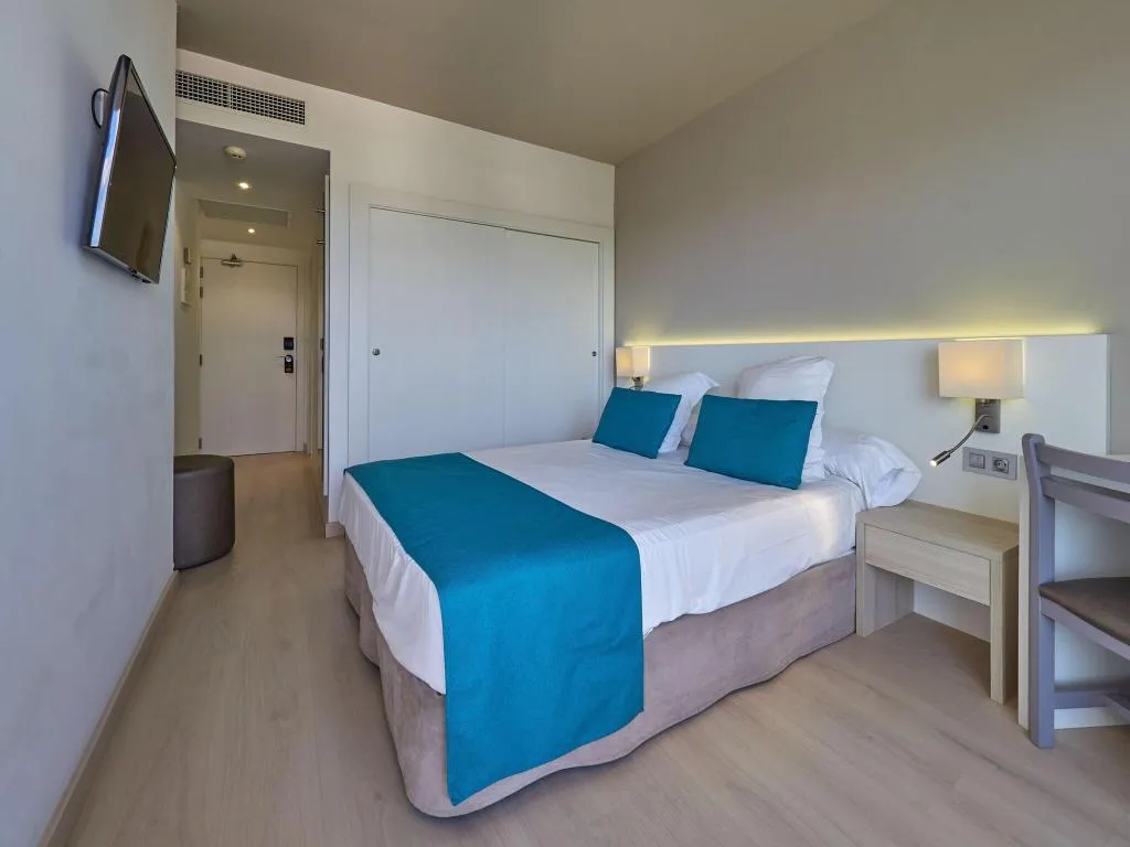 DOUBLE TWO BEDS Room, BQ Delfin Azul, Majorca