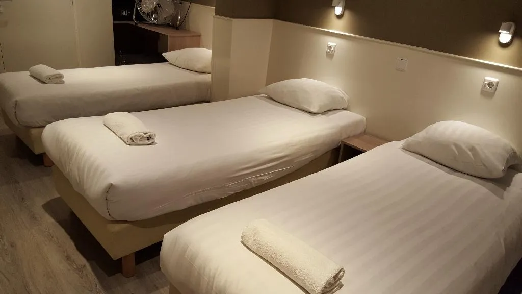 TRIPLE STANDARD Room, Hotel Old Quarter, Amsterdam