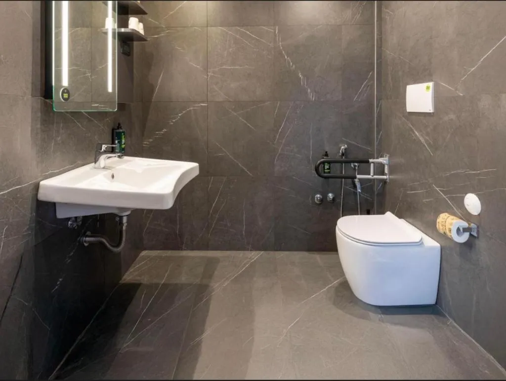 DOUBLE SINGLE USE SUPERIOR Room, B&B Hotel Roma Tuscolana San Giovanni, Naples