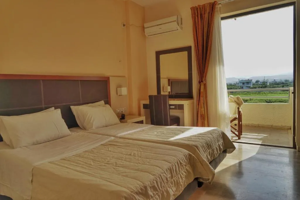 TRIPLE GARDEN VIEW Room, Kokoni Beach Hotel, Kalamata
