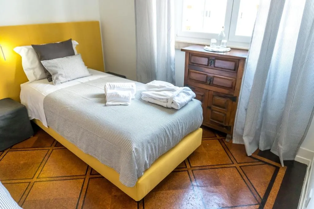 Room, Home Sweet Lisbon, Lisbon