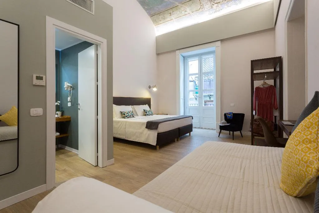 FAMILY ROOM KING BED NON SMOKING Room, Bellaroto Suite, Palermo