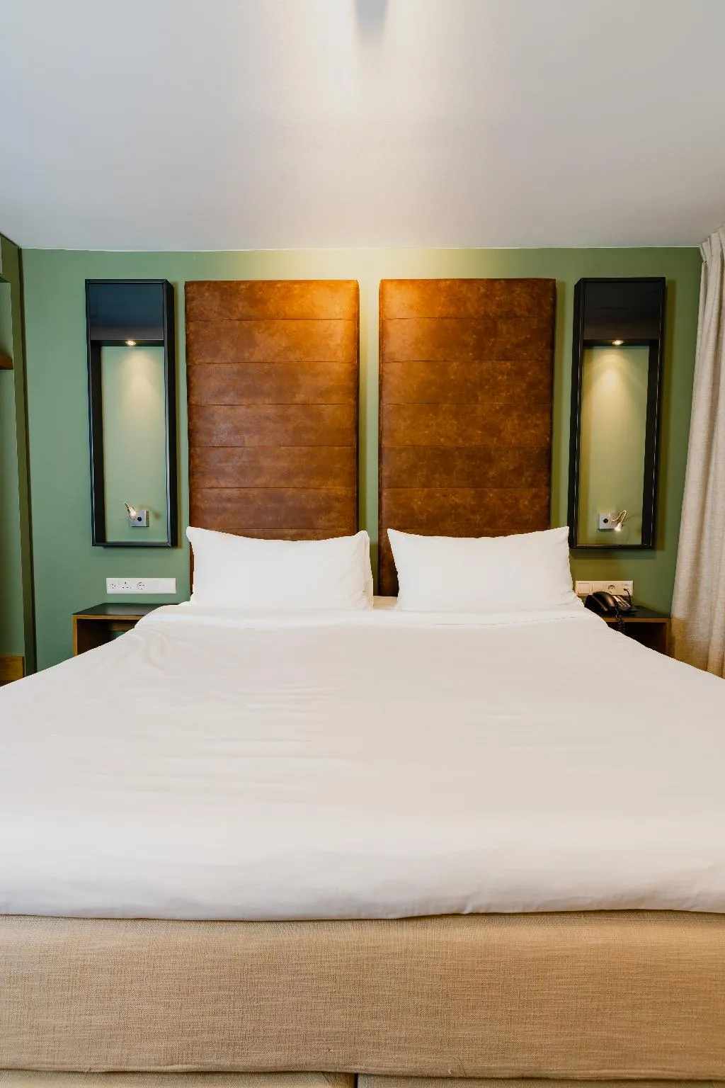 DOUBLE DELUXE Room, Hotel De Hallen, Amsterdam