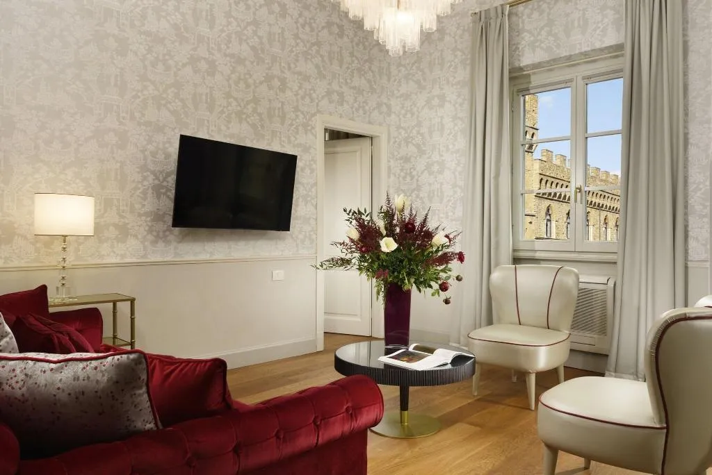 SUITE EXECUTIVE KING BED Room, San Firenze Suites And Spa, Florence