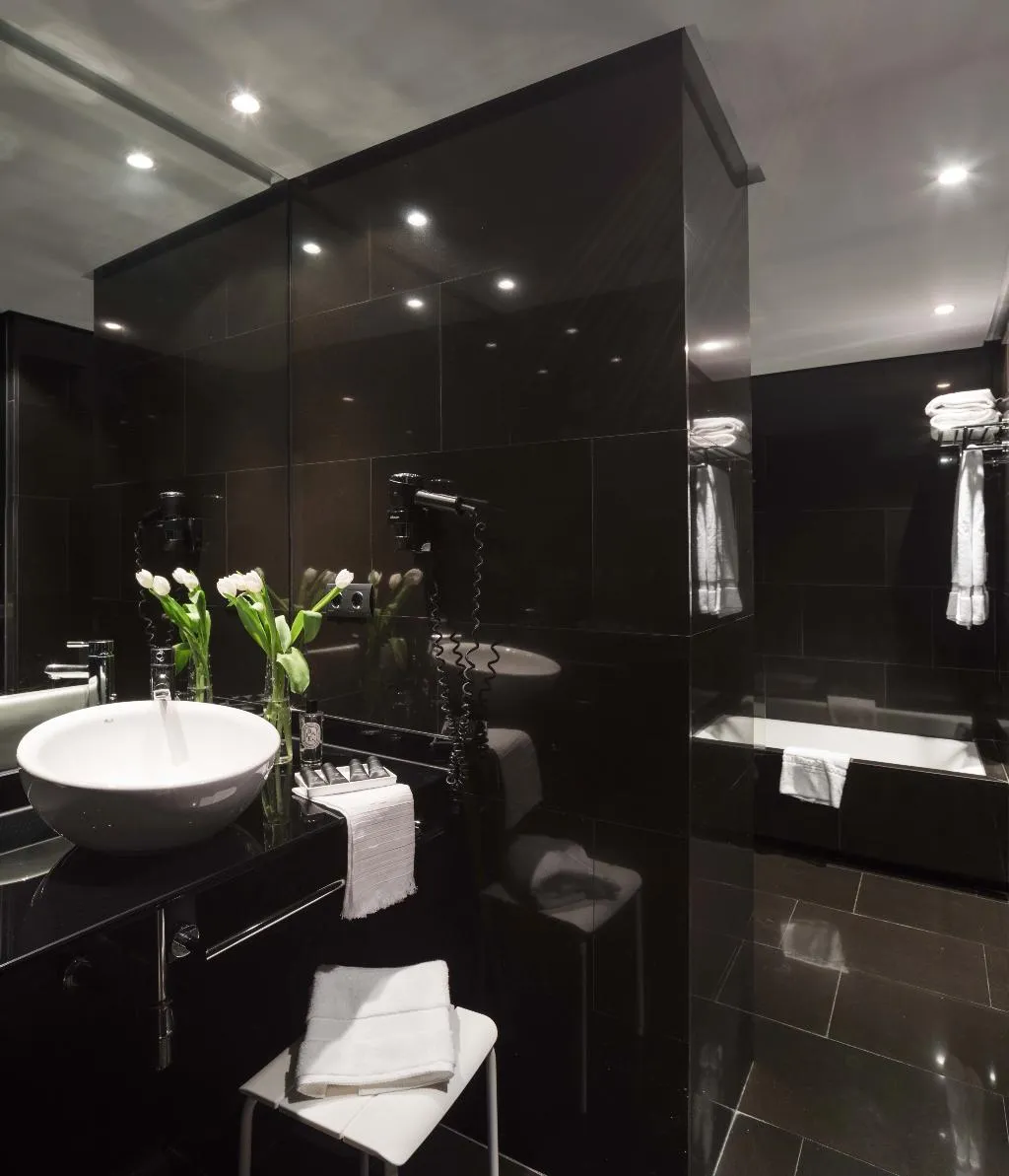 JUNIOR SUITE STANDARD Room, Rey Alfonso X, Seville