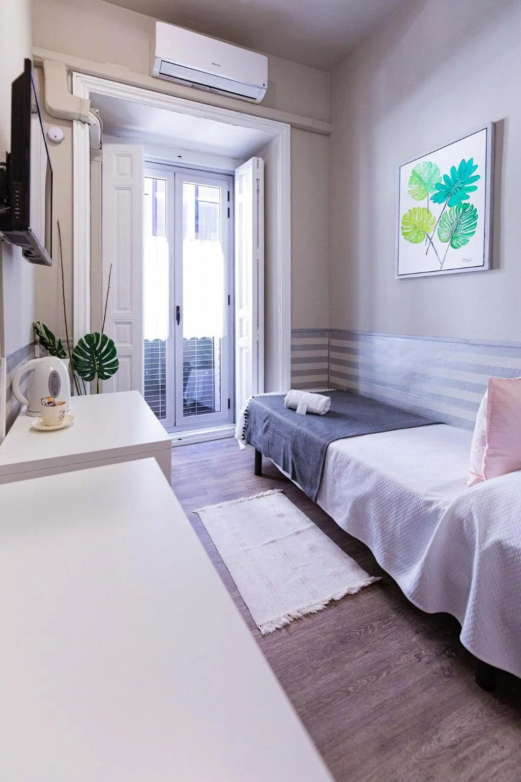 Room, El Hostall, Madrid