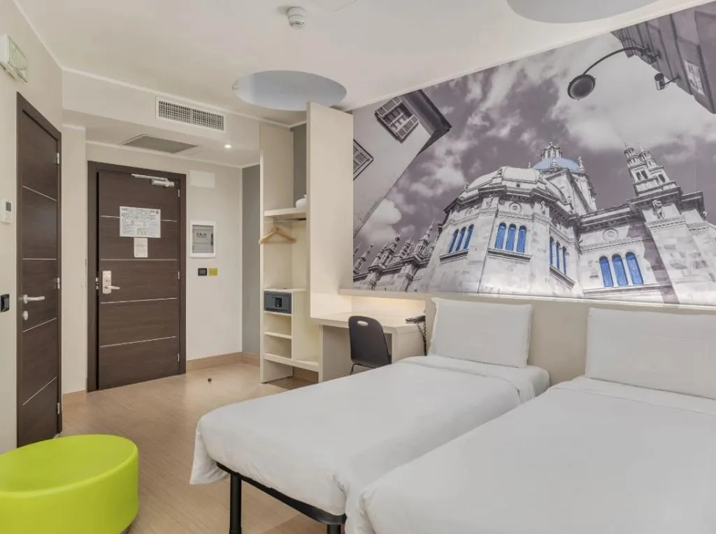 TWIN Accessible Room, B&B HOTEL Como Camerlata, Milan