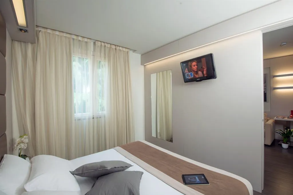 SUITE CAPACITY 2 Room, AS Hotel Dei Giovi, Milan
