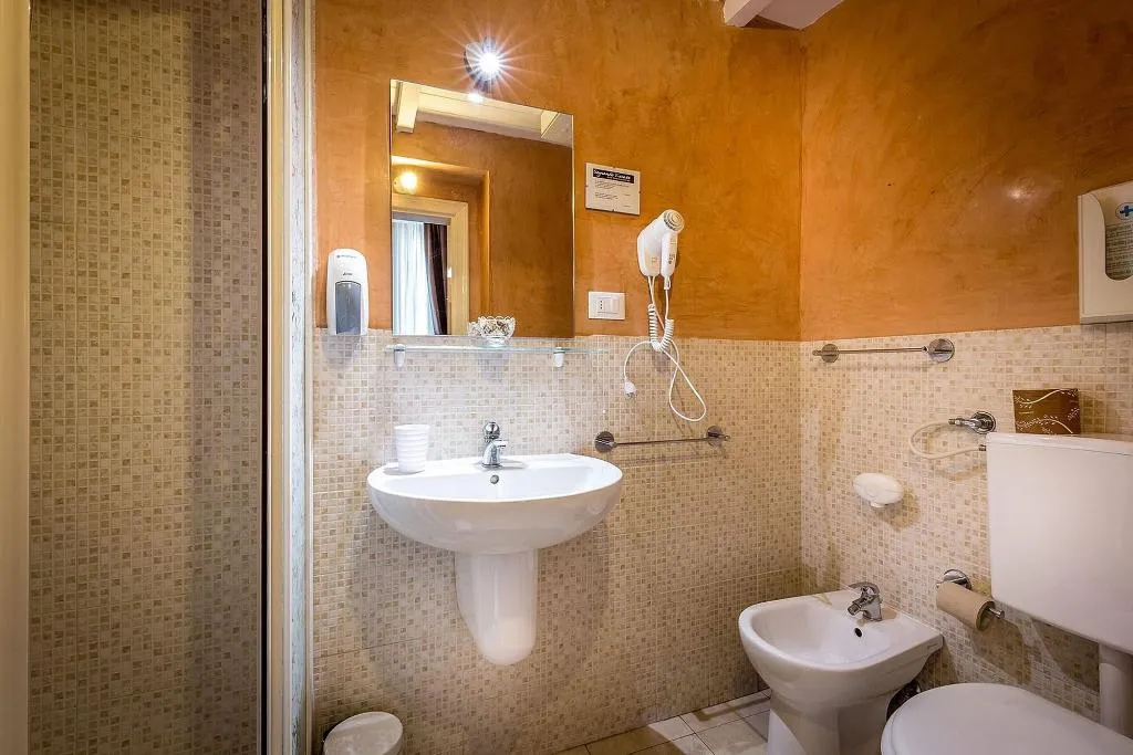 Room, Sognando Firenze, Florence