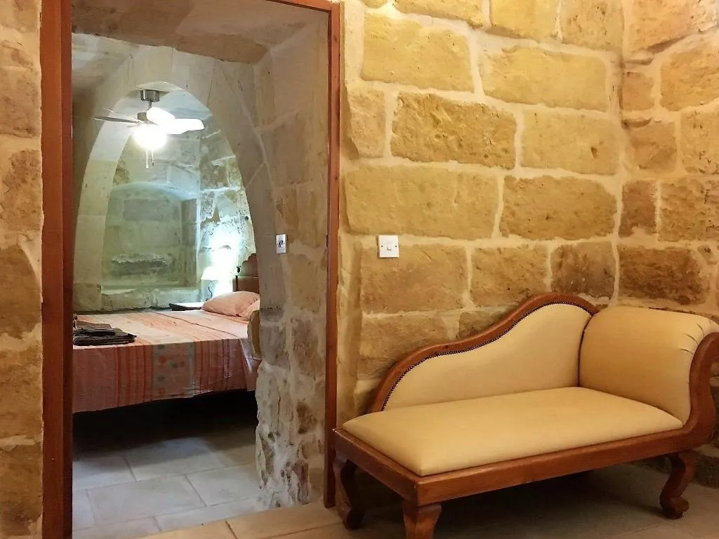 Room, Gozo B&B, Gozo