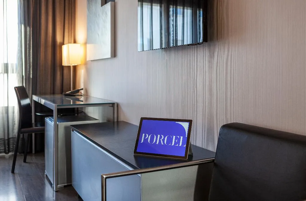 TRIPLE STANDARD Room, Porcel Torneo, Seville