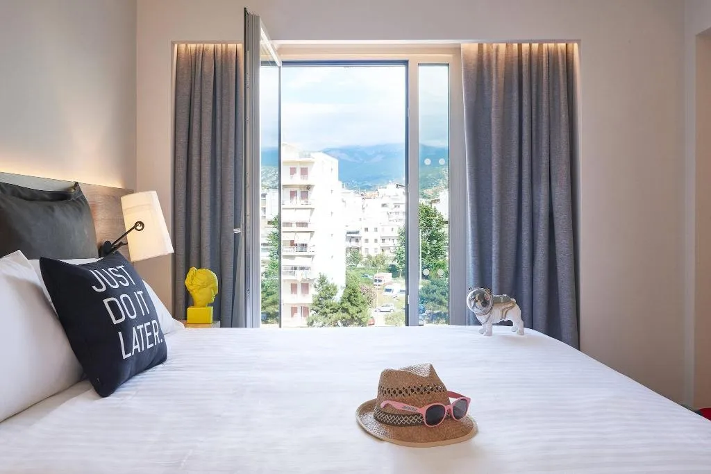 Room, Moxy Patra Marina, Athens