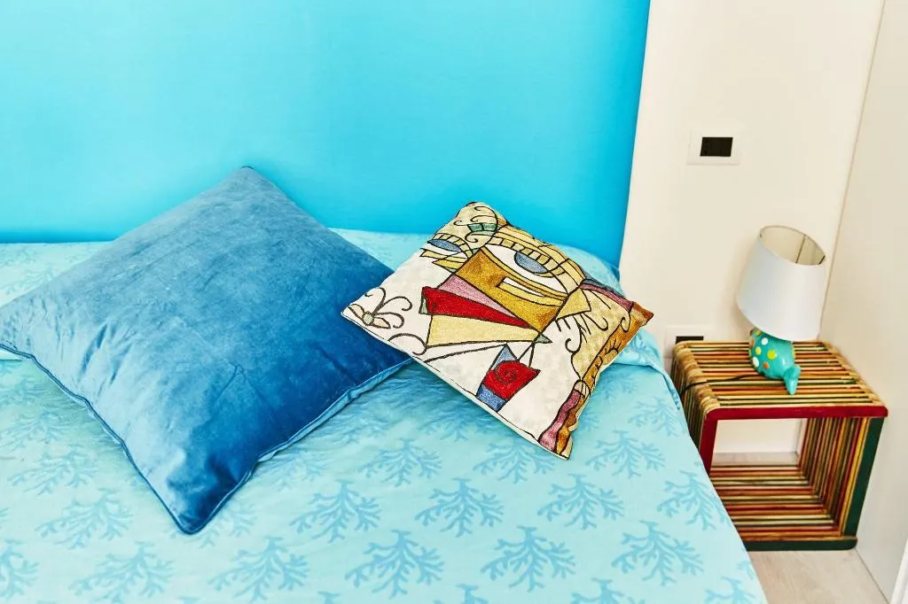 Room, B&B Neapolis Bellini, Naples