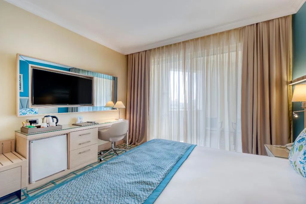 JUNIOR SUITE DELUXE Room, Megasaray Club Belek, Antalya
