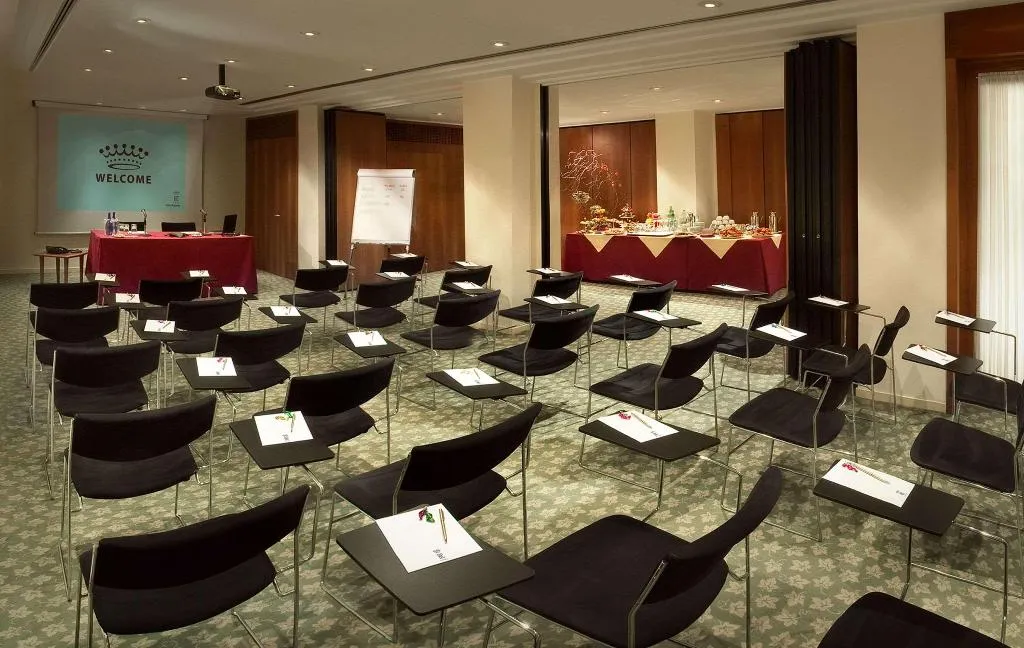 Conferences, Cavour, Milan