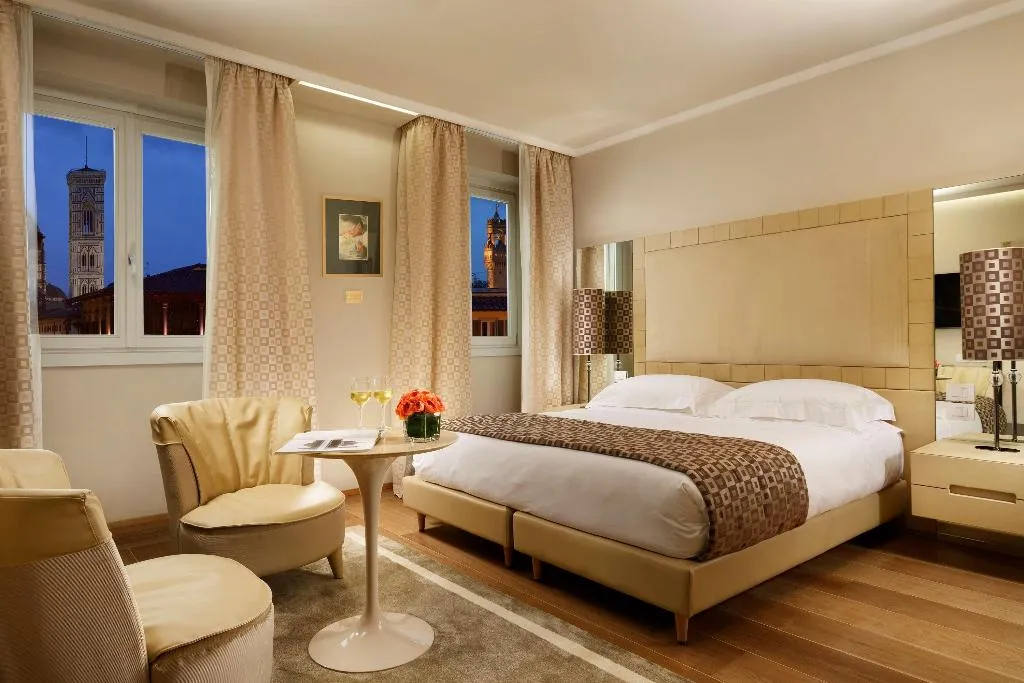 Room, Grand Hotel Minerva, Florence