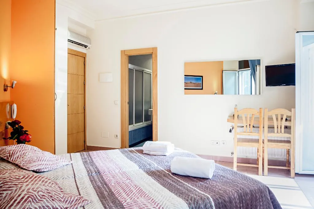 TWIN STANDARD Room, INTER Puerta del Sol, Madrid