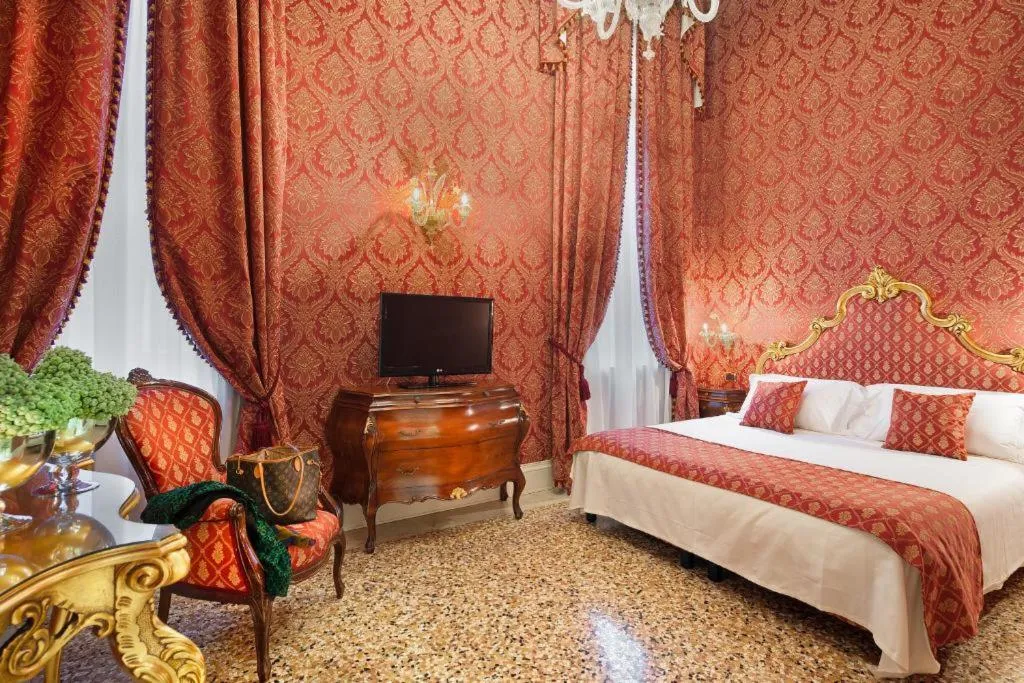 Room, Ca Gottardi, Venice