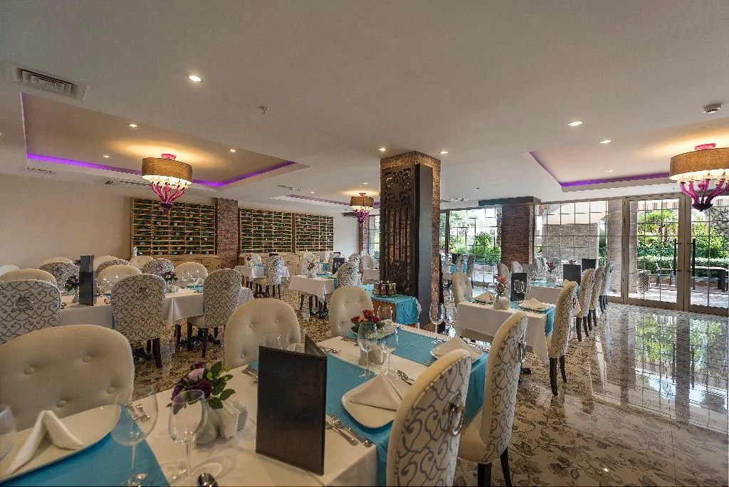 Restaurant, Quattro Beach Spa & Resort Hotel, Antalya