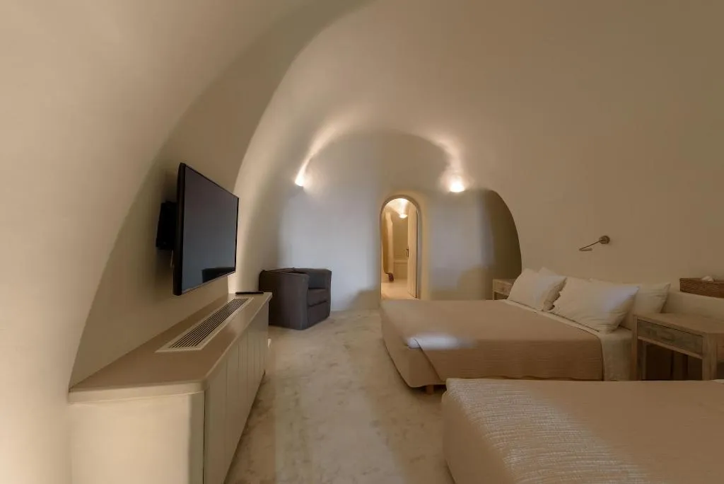 Room, Kapari Natural Resort - member of Unique Lodges Na, Santorini