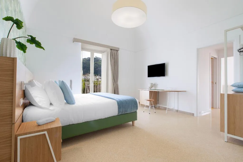 JUNIOR SUITE WITH TERRACE Room, Unconventional Sorrento Coast, Naples